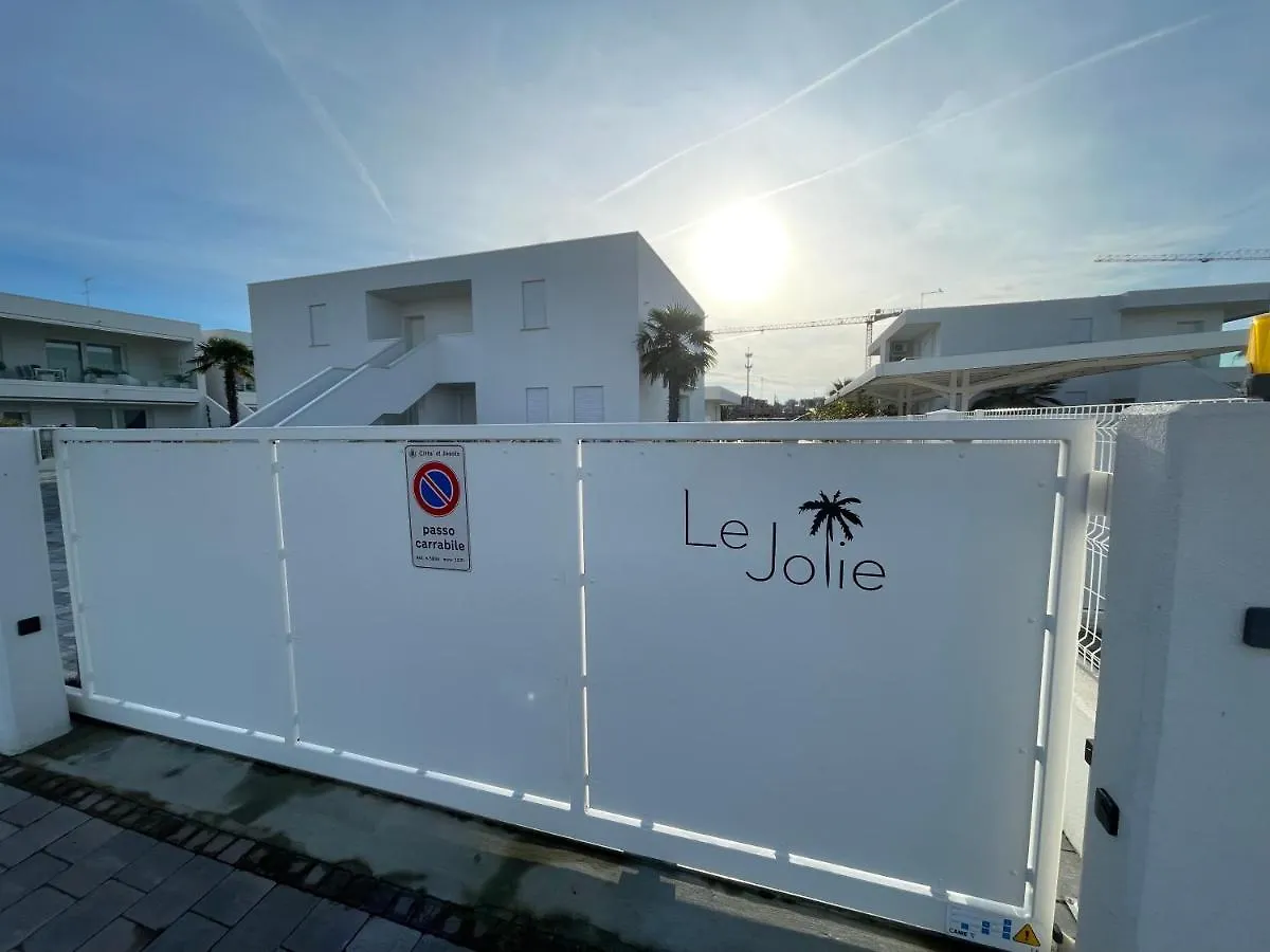 App4Rent Ground Floor - 2 Family Apartments Lido di Jesolo 0*,  Italië