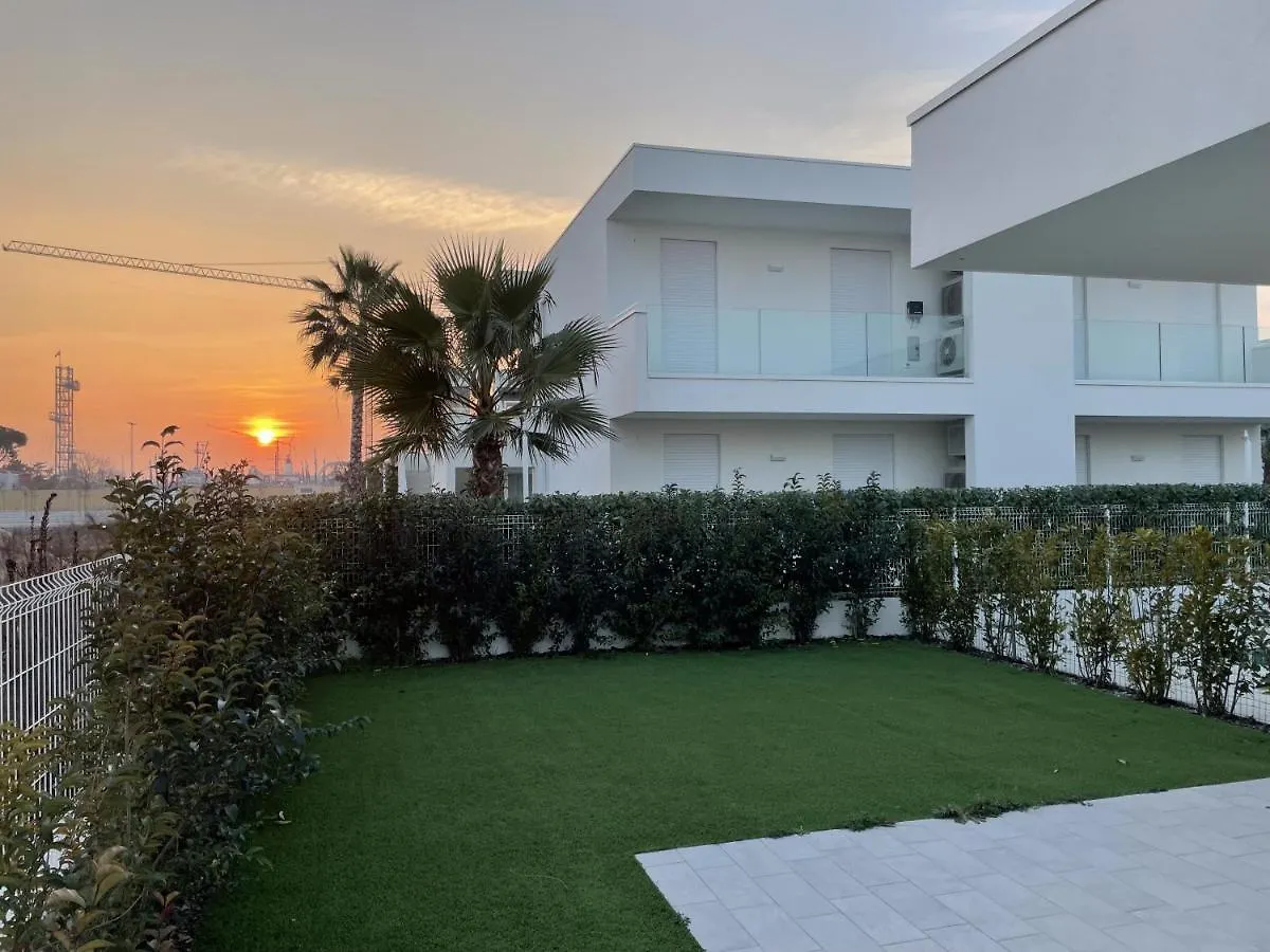 App4Rent Ground Floor - 2 Family Apartments Lido di Jesolo Italië